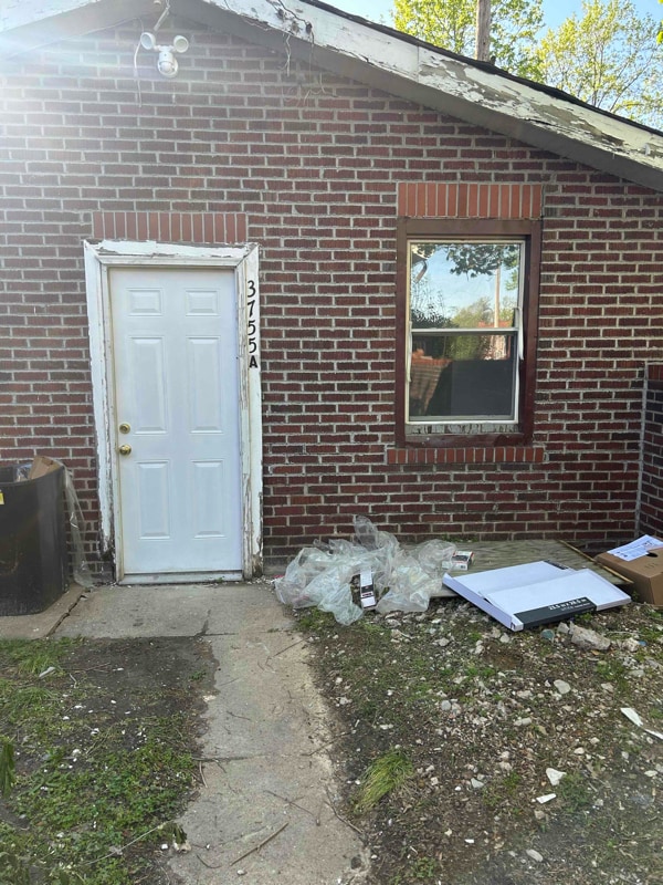Building Photo - 37xx Shreve Ave