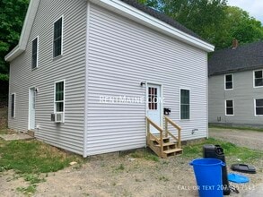Building Photo - 27 Margin St