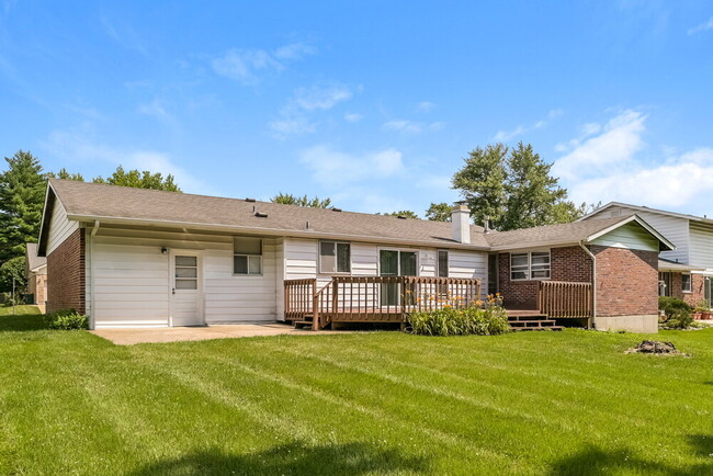Building Photo - 3825 Arbre Ln
