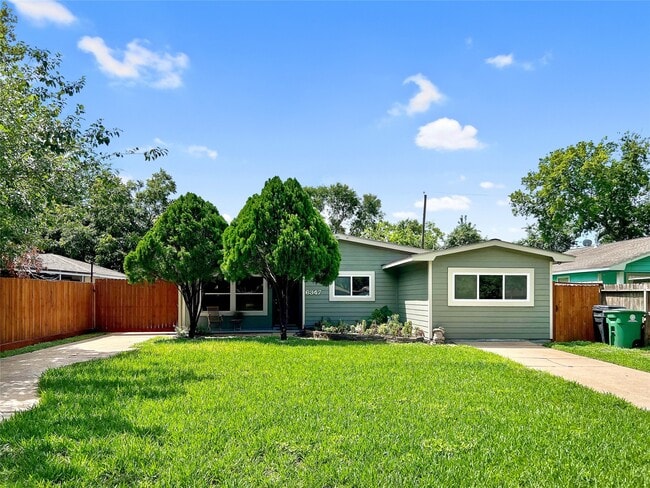 Building Photo - 6347 Limestone St