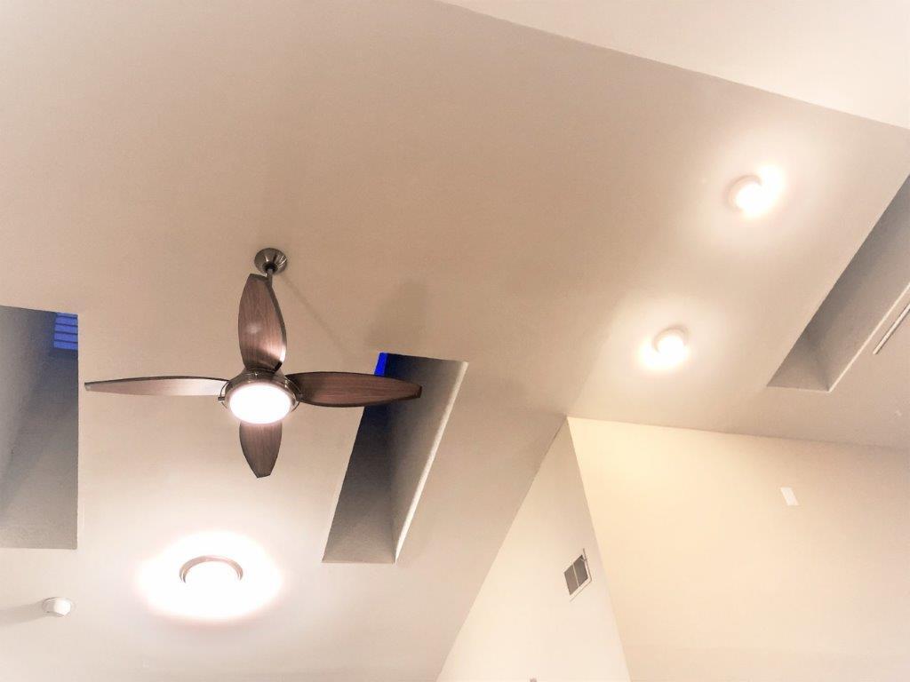 Vaulted ceiling - 12916C Grays Pointe Rd