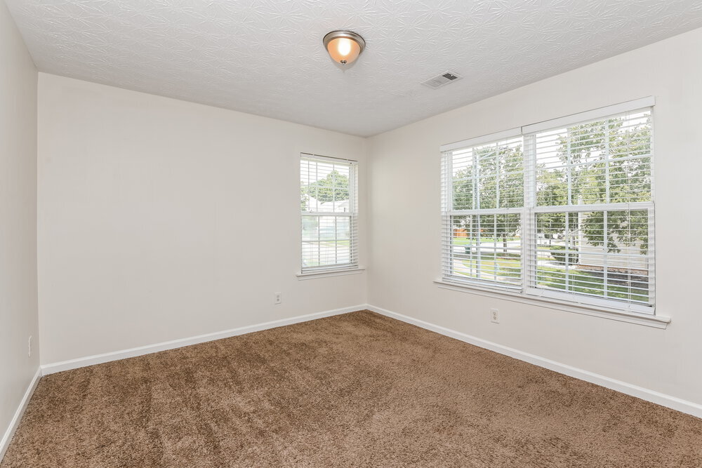 Building Photo - 120 Holly Mill Village Dr