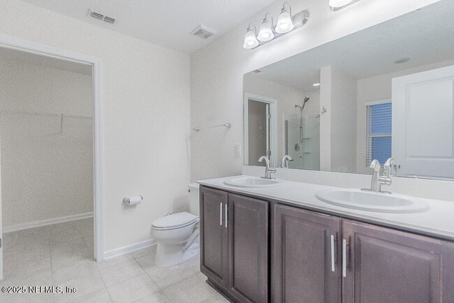 Building Photo - 2143 Chandlers Walk Ln