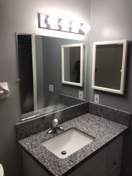 Building Photo - 4035 Meath Ct