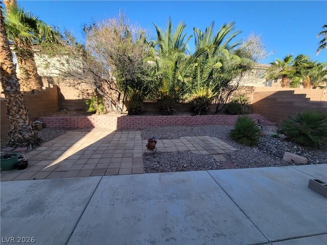 Building Photo - 10963 Carberry Hill St