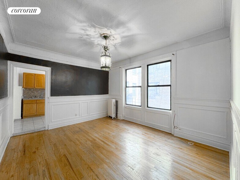 Building Photo - 665 W 160th St