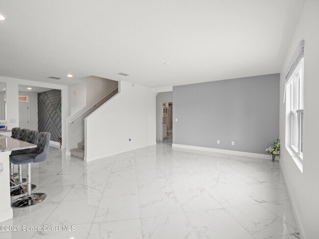 Building Photo - 6815 Topaz Dr