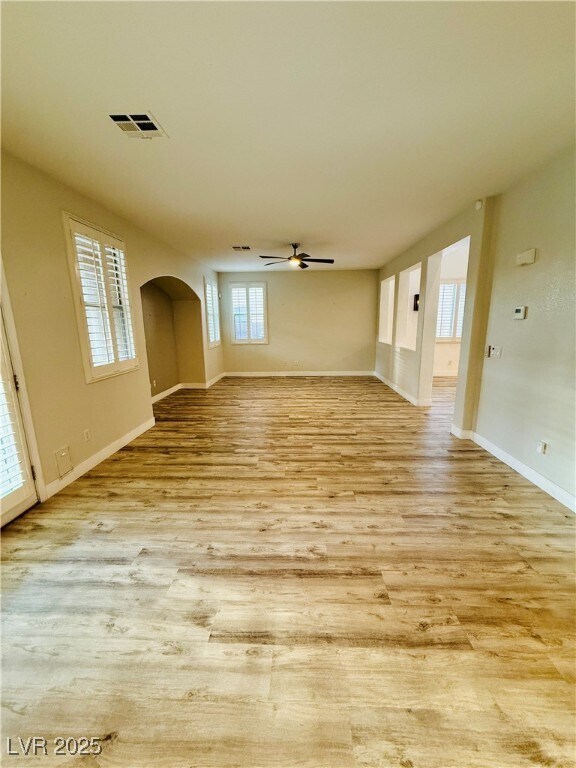 Building Photo - 777 Valley Rise Dr