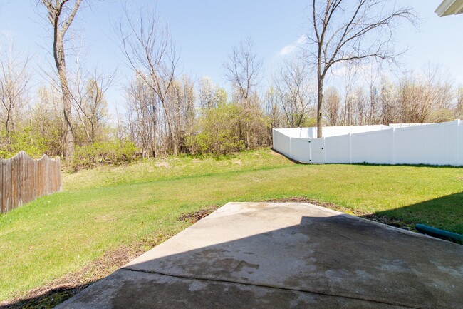 Building Photo - 12882 Old Glory Dr