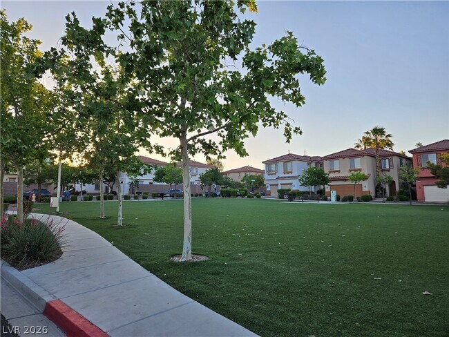 Building Photo - 7349 Trialside Park Ct
