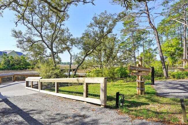 Building Photo - 8734 Sand dollar Dr