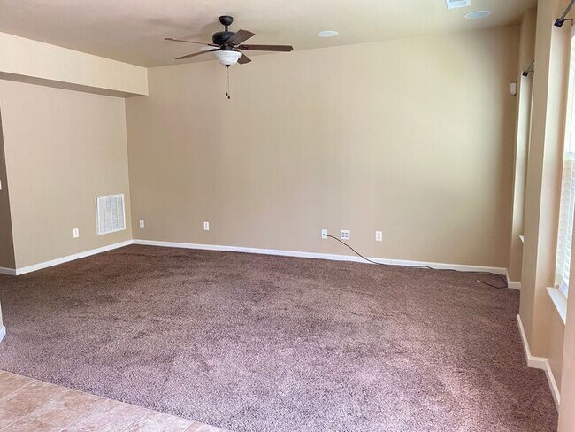 Building Photo - 458 Woodbark Ct
