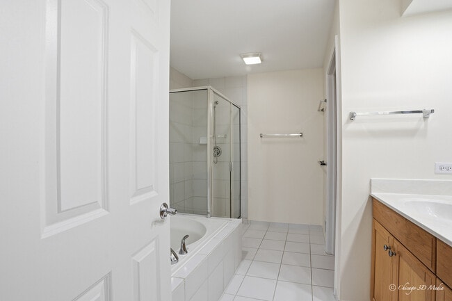 Building Photo - 214 Taylor Ct