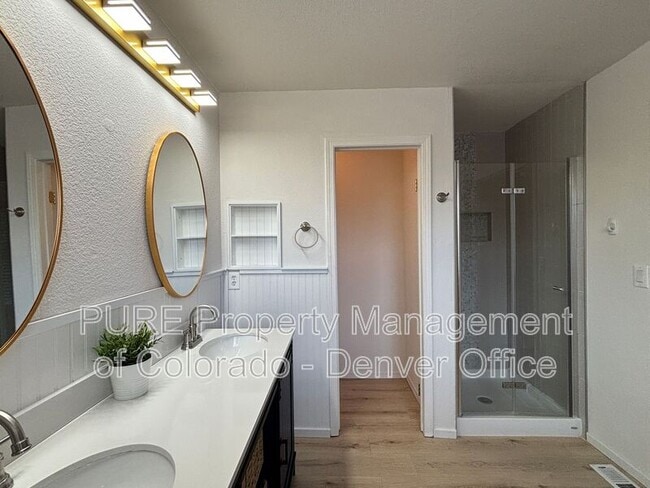Building Photo - 6484 Silver Mesa Dr