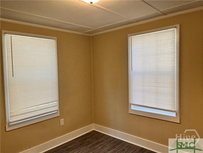 Building Photo - 11 Mikell St