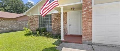 Building Photo - 3310 Crossman Dr