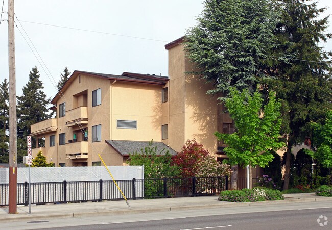 Primary Photo - Bon Evan Apartments