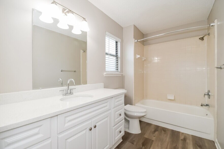 Building Photo - 7323 Sweet Rose Ln