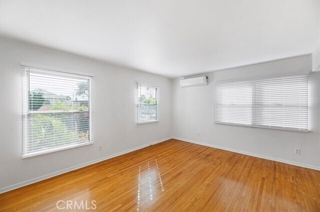 Building Photo - 2313 Schoolside Ave