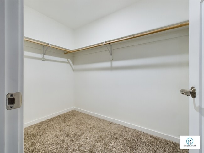 Building Photo - 301 N Santa Claus Ln