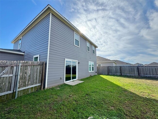 Building Photo - 161 Satsuma Ln