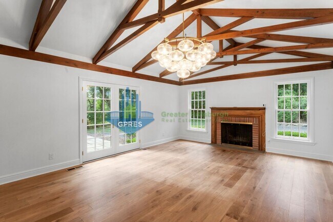 Building Photo - Elegant Fox Chapel 4-Bedroom, 3.5-Bath Home