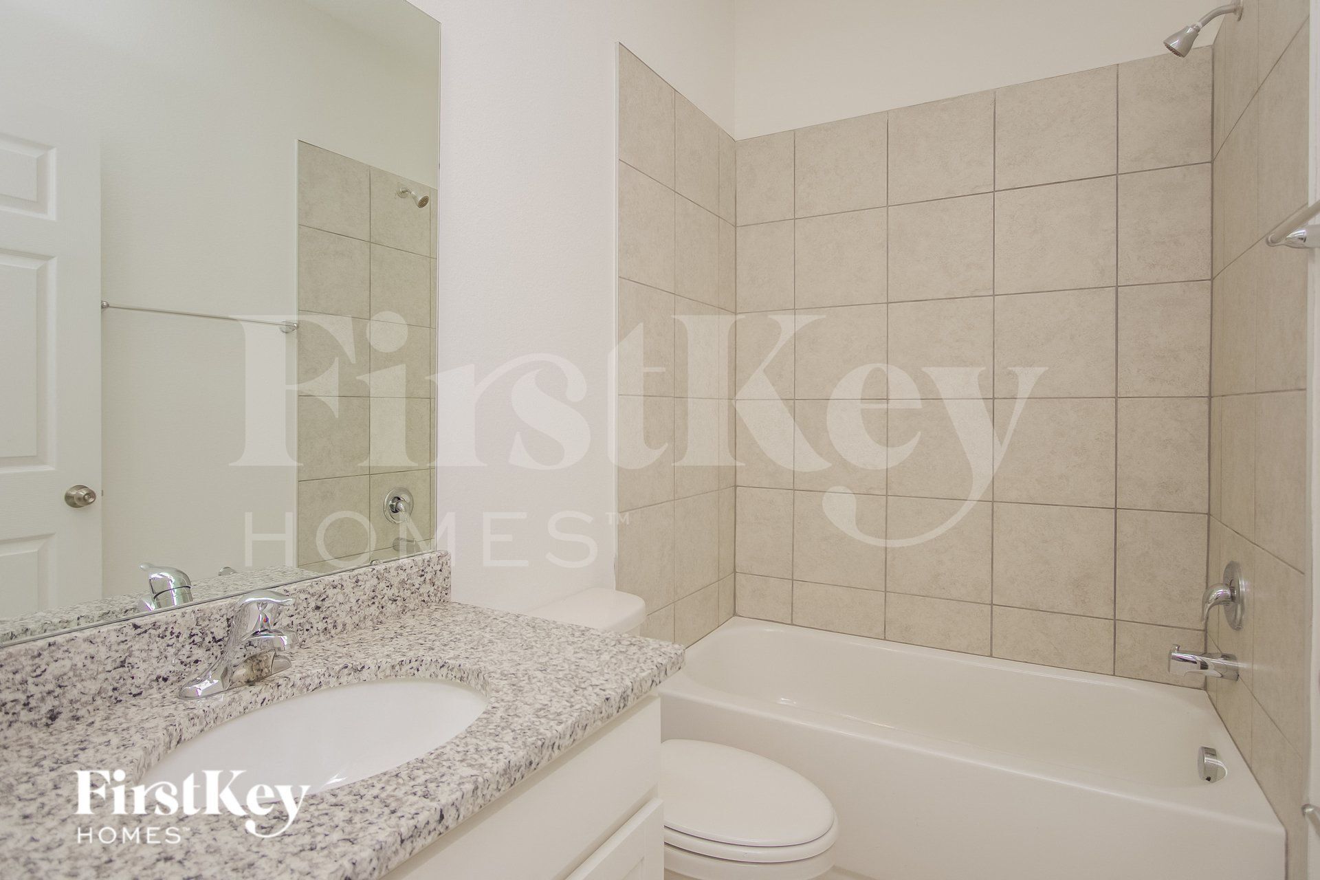 Building Photo - 328 Corbel Ln