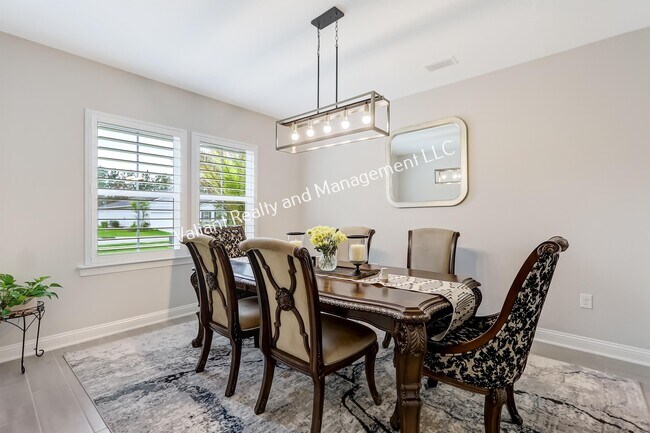 Building Photo - 295 Morning Mist Ln