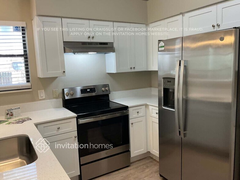 Building Photo - 11252 Stoney Point Ln W