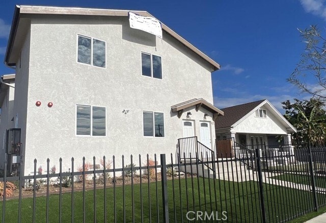 Building Photo - 441 W 71st St