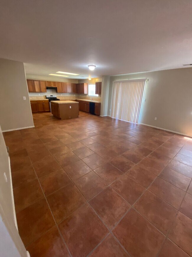 Building Photo - 11115 Cactus Valley Dr