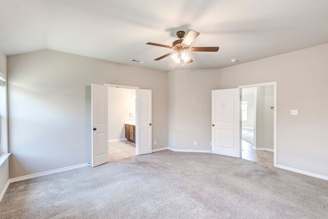 Building Photo - 6302 Castle Gap Dr