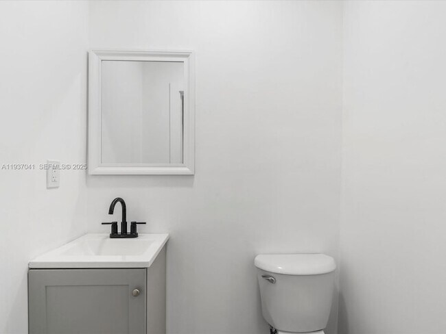 Building Photo - 6318 NW 19th Ct