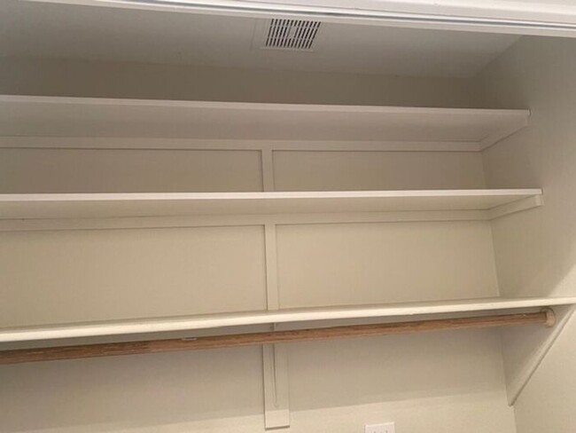 Building Photo - $2,350 3 Bedroom Gilbert 85296 Home For Le...