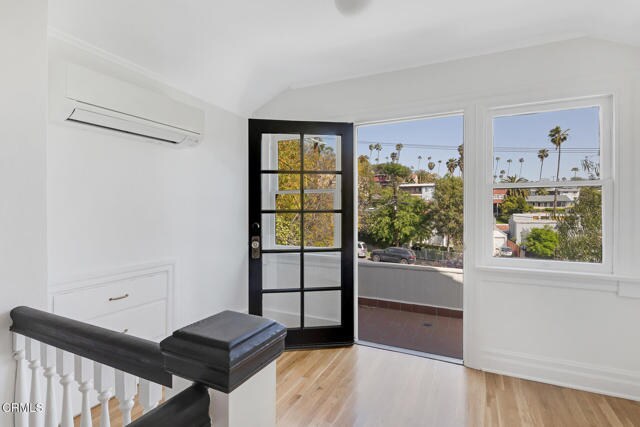 Building Photo - 1307 Lucile Ave