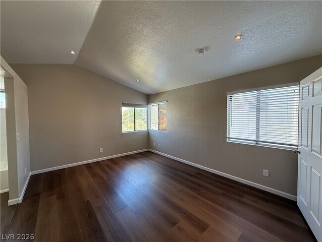 Building Photo - 2744 Chokeberry Ct