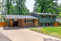 Building Photo - 110 Forestdale Dr