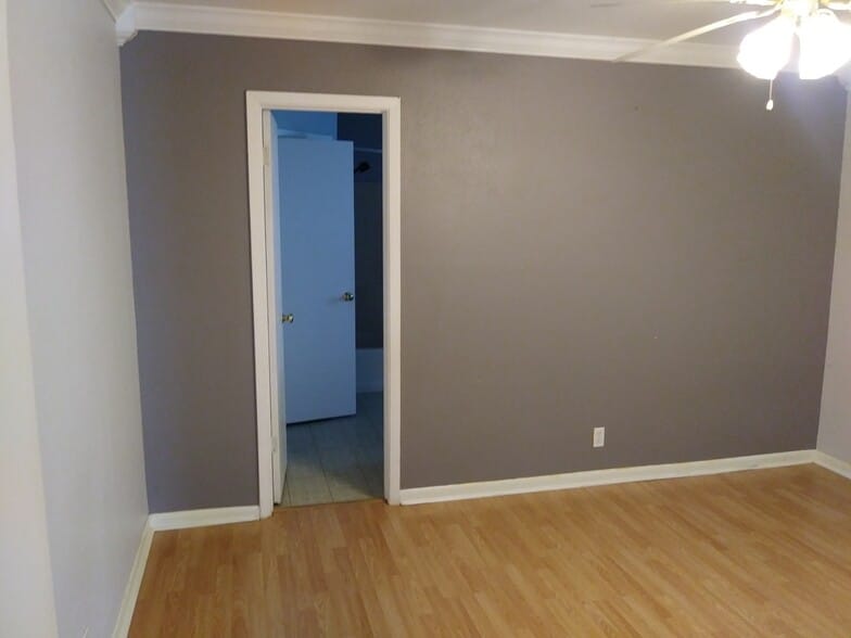 Master bedroom - 617 Hardy Ave