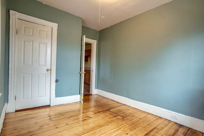 Building Photo - 11 Bearse Ave