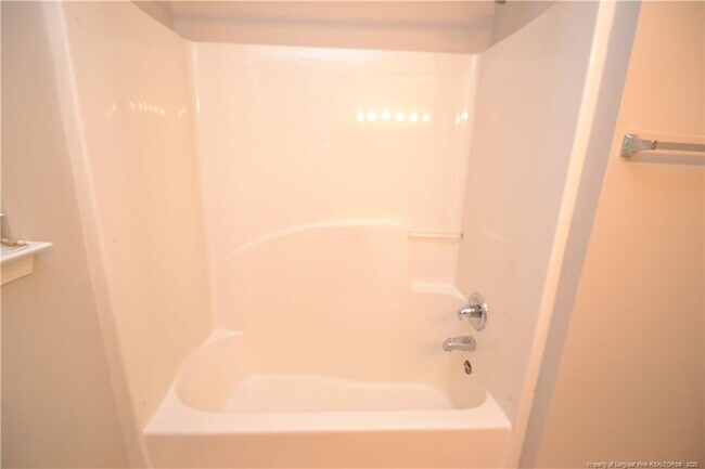 Building Photo - 313 Gooseberry Dr