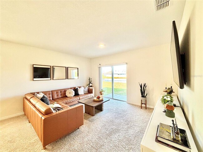 Building Photo - 2371 Brassie Ct