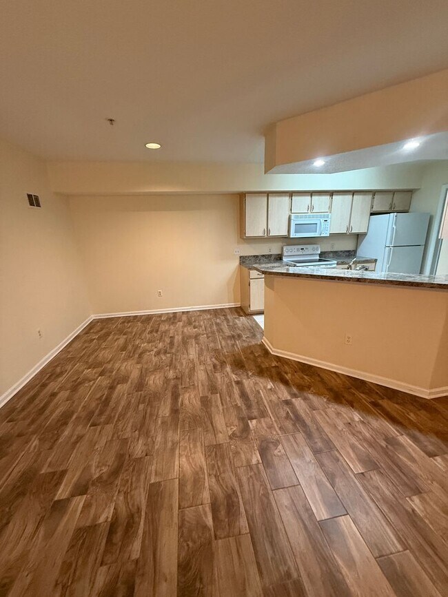 Building Photo - 12602 Crest Springs Ln