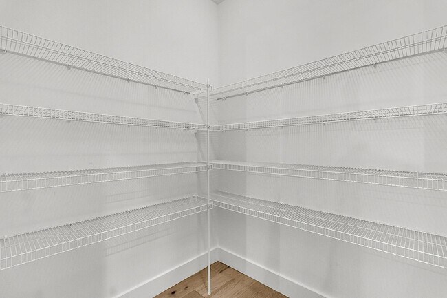 Building Photo - 102 True Blue Lp