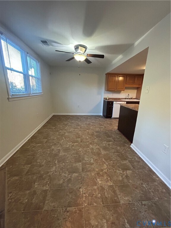 Building Photo - 1515 Presidential Dr