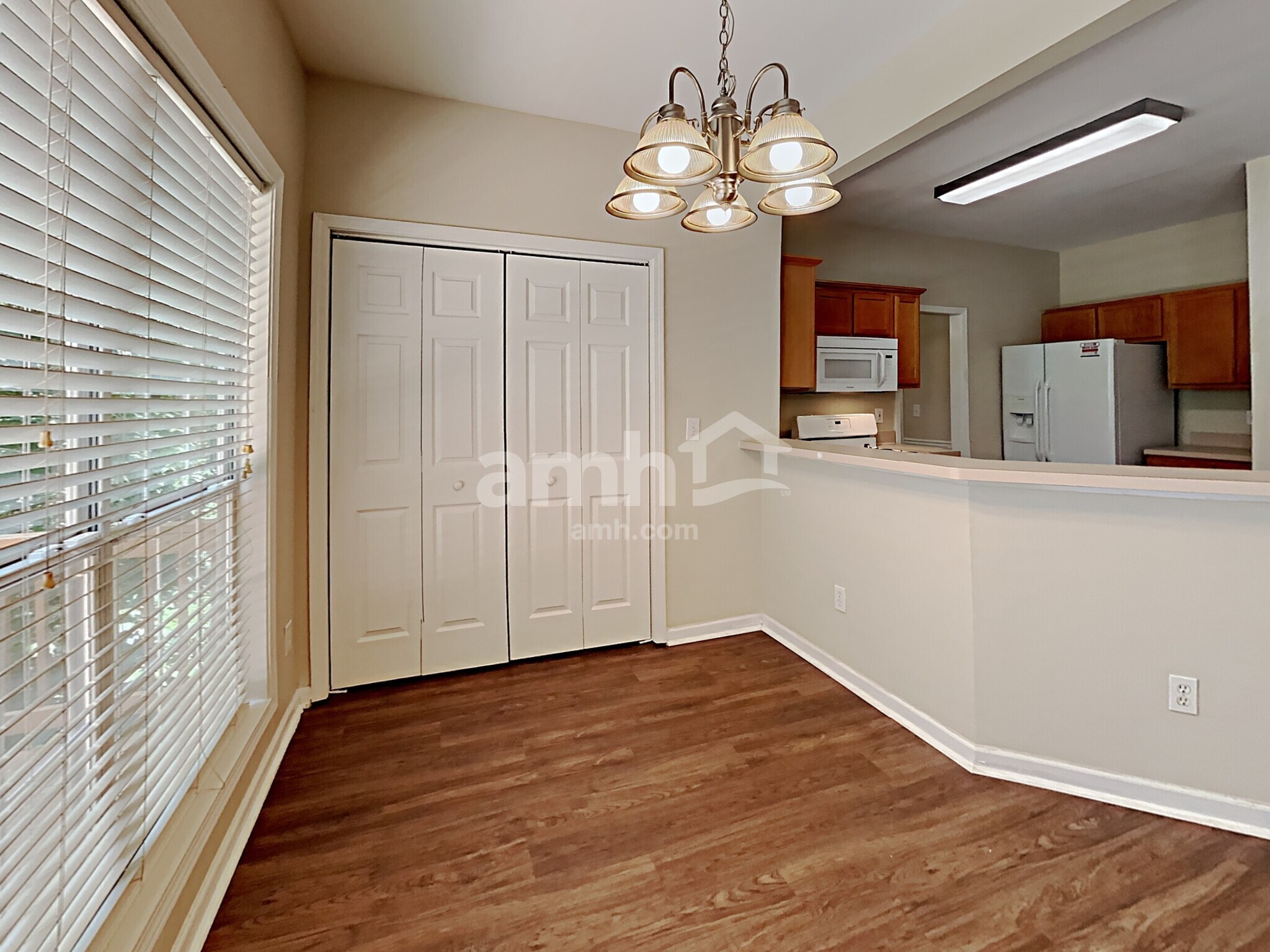 Building Photo - 2687 McGuire Dr NW