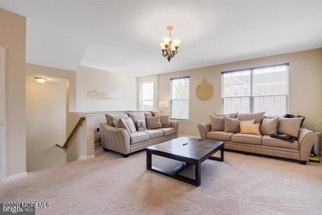 Building Photo - 109 Creekside Wy