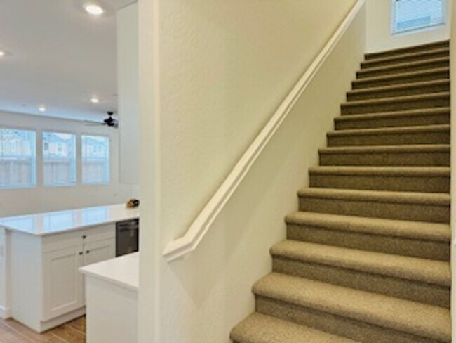 Building Photo - $2,650 Plum Tree 3 Bd + flex Home, Solar Panels & Battery, NEW Build - Clovis & Shepherd Ave.