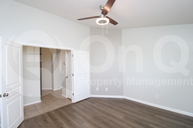 Building Photo - 24638 N 65th Ave