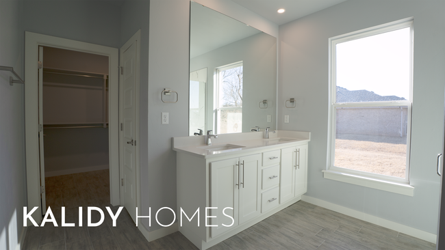 Building Photo - 305 Kirks Holw