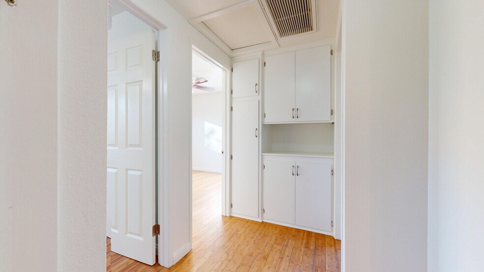 Building Photo - 22713 Frigate Ave